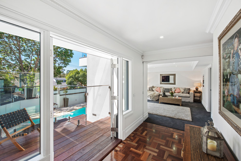 Inspiration for a contemporary living room in Melbourne.