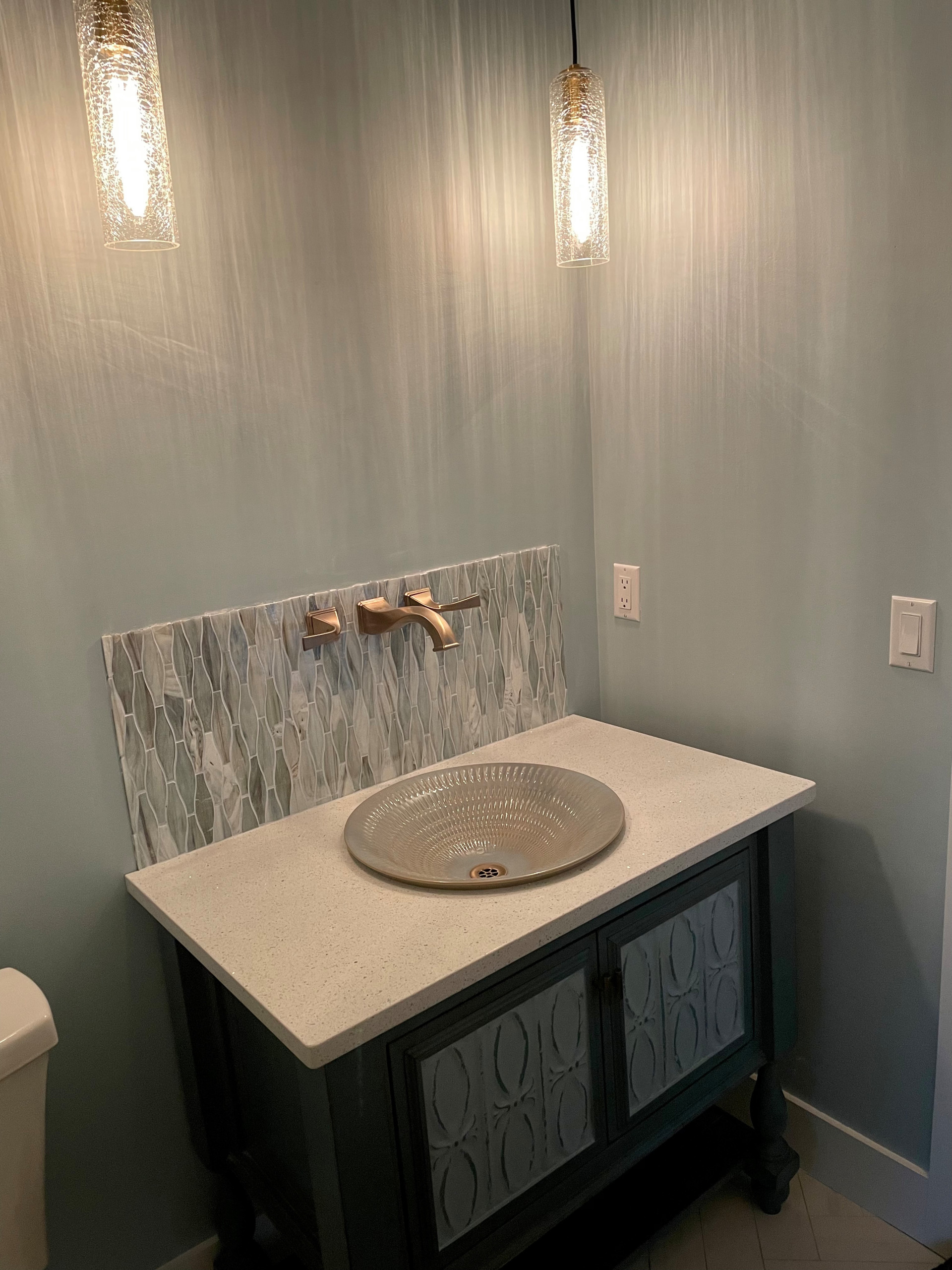 Powder room
