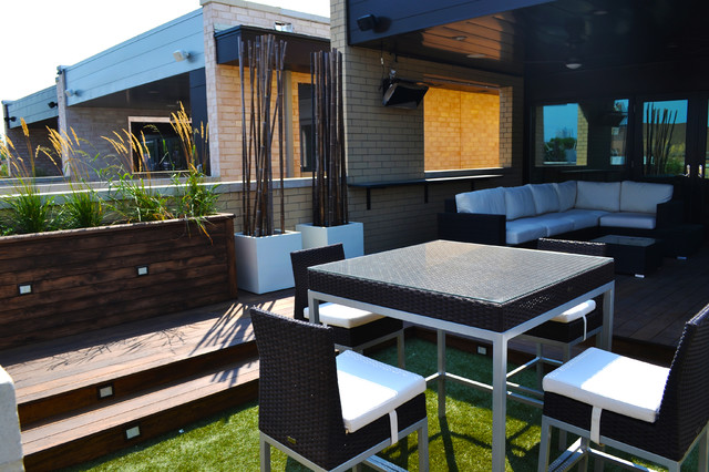 Complementing space contemporary-terrace