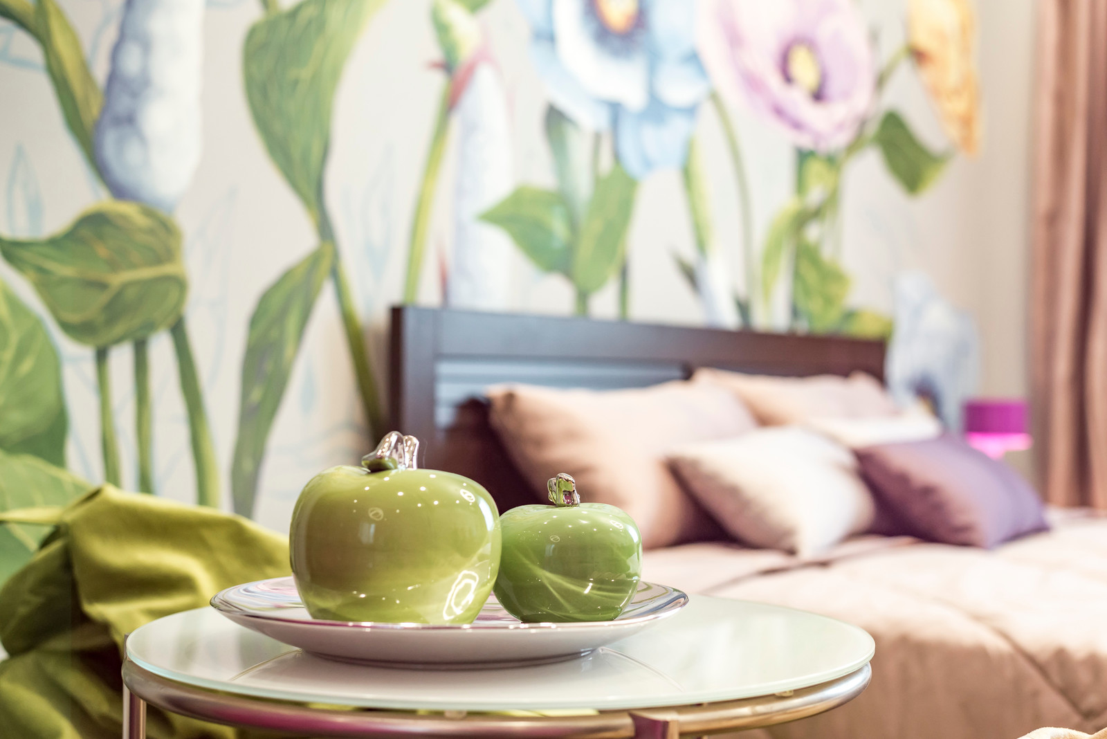 Школа ремонта на ТНТ" Цветы для кадетки"