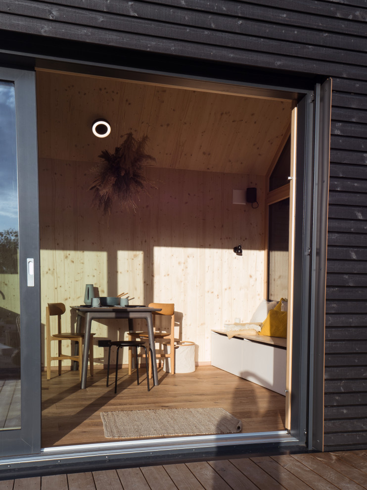 Freistehendes, Großes Modernes Gästehaus in Berlin