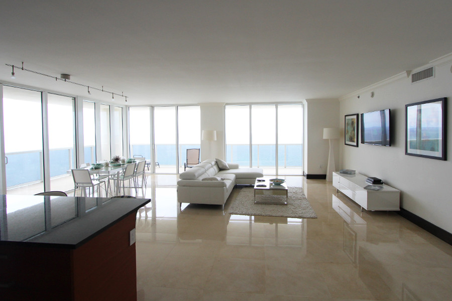 Inspiration for a contemporary living room in Miami.