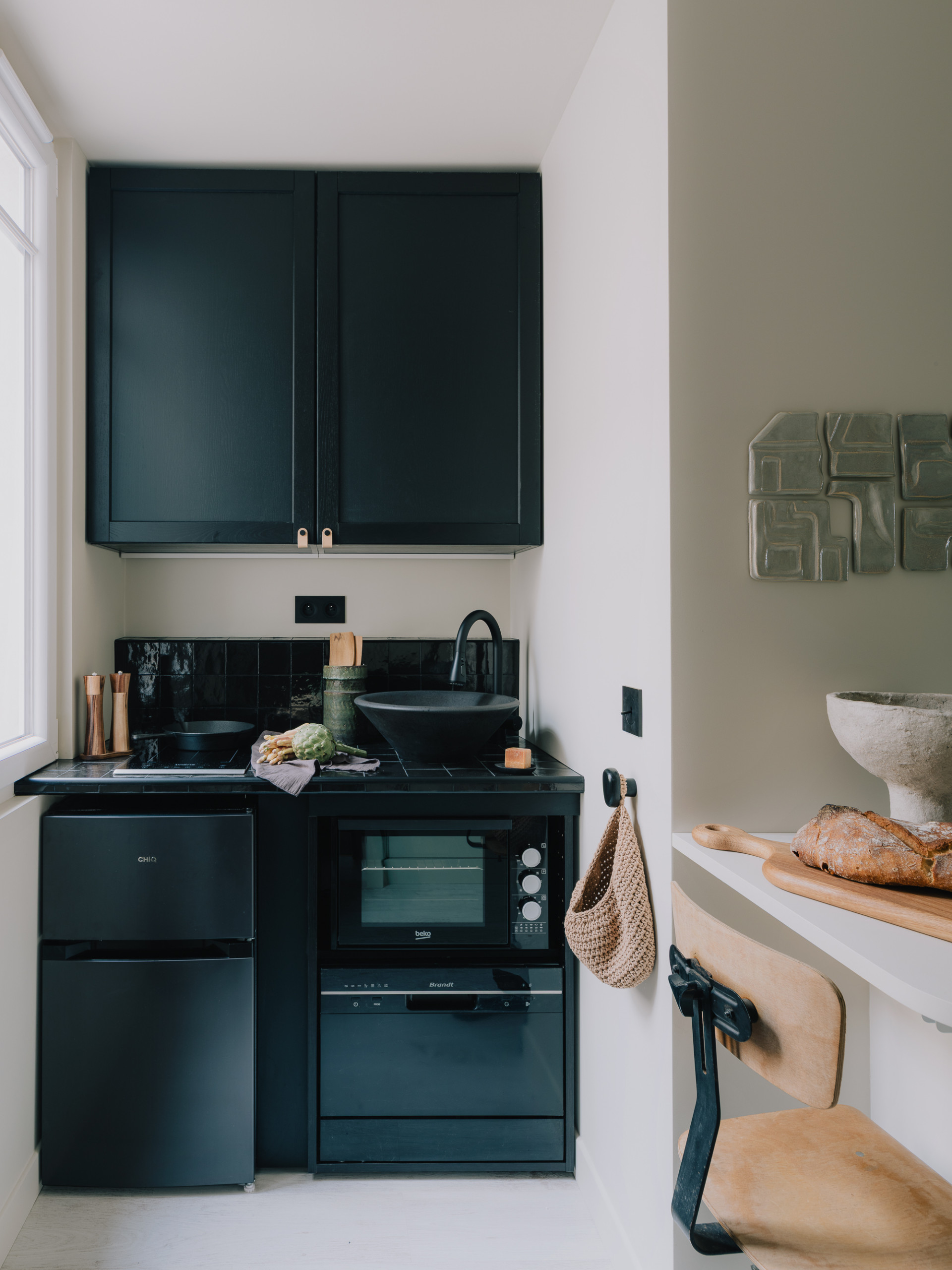 おしゃれなアイランドキッチン (タイルカウンター) の画像 75選