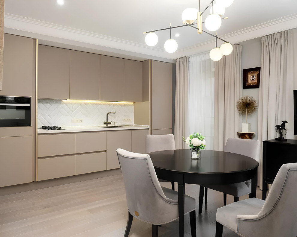 Бежевая прямая кухня на заказ