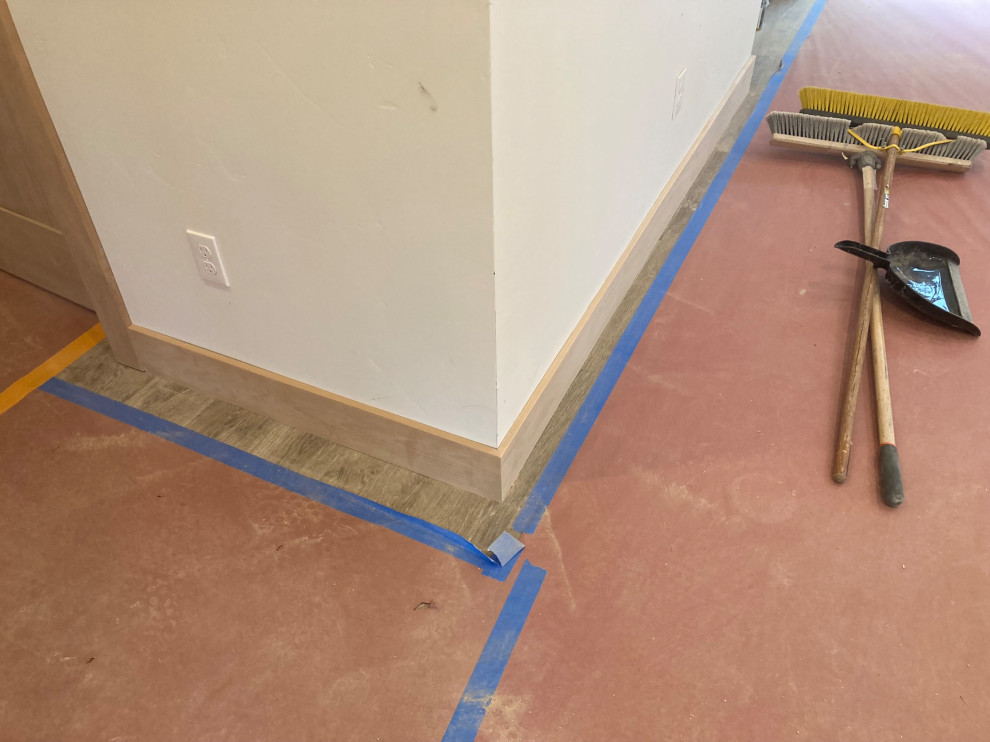 Baseboards & tight corners