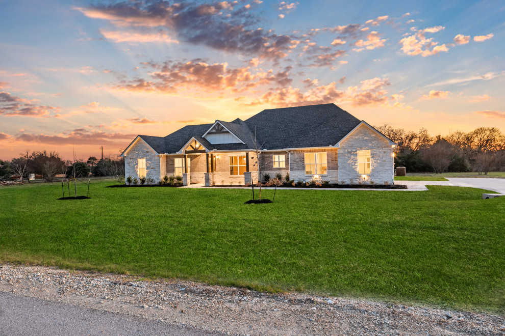 Project Saddle & Stone