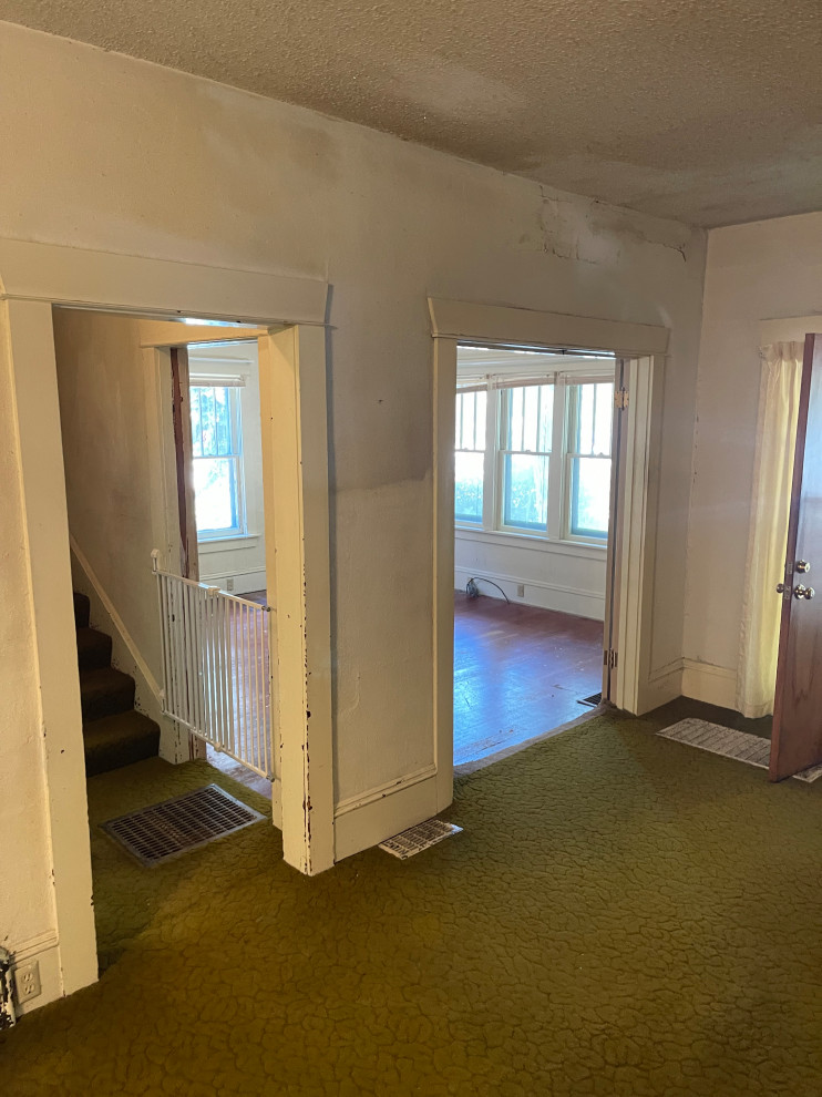 1900"s Farmhouse