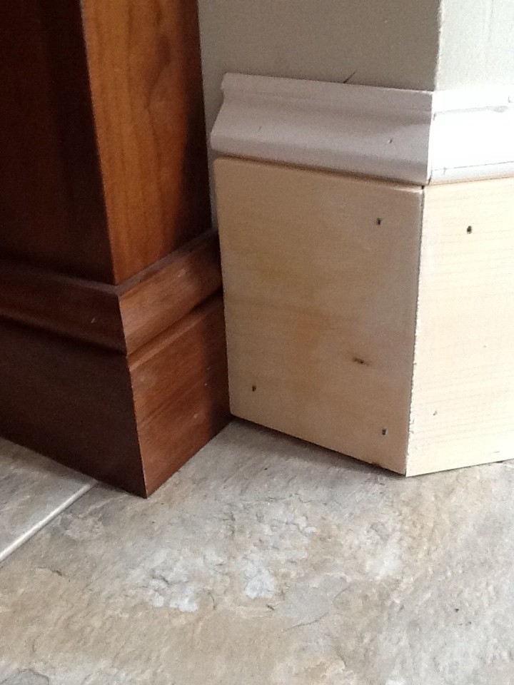 Transition between baseboards of different height