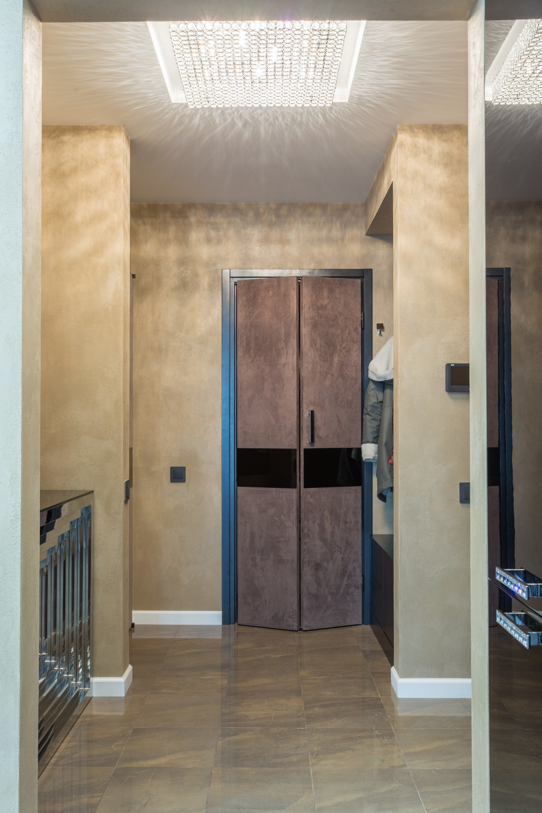 Темная роскошь