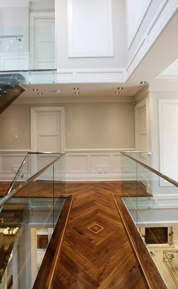 Transitional home design photo in Toronto