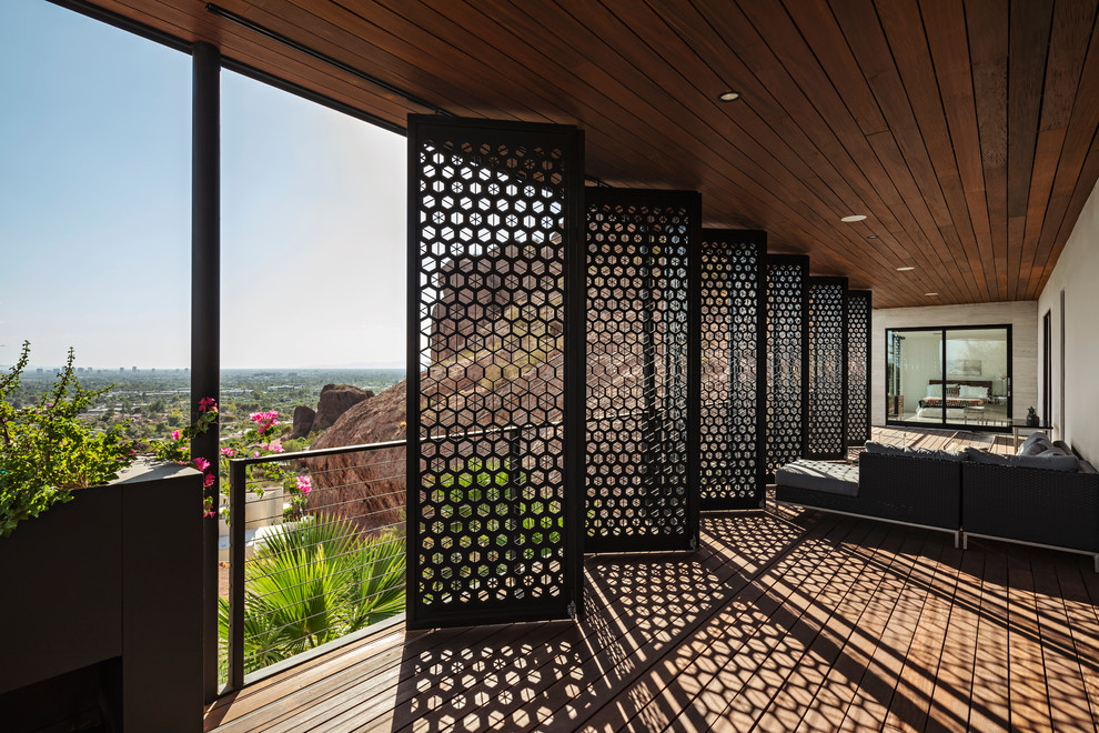 Red Rocks - Modern - Deck - Phoenix - by The Ranch Mine