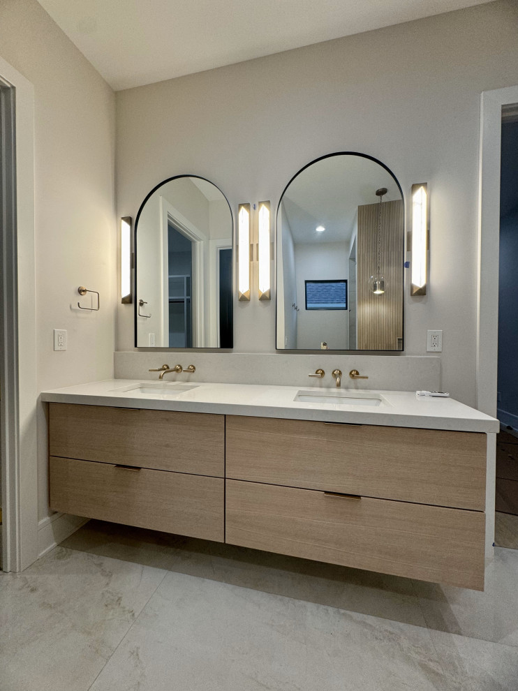 Aldwych Ct. Spec Home