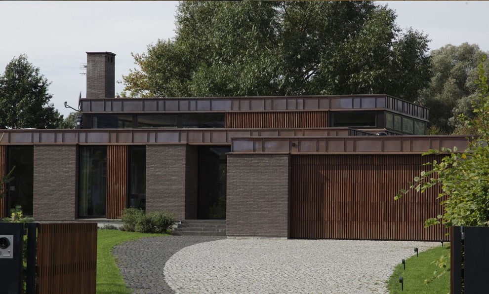 Современный взгляд на остекление (дерево-алюминиевые окна)