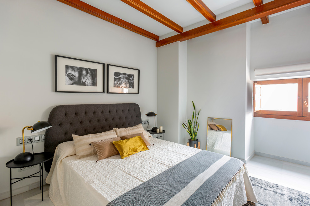 Example of an eclectic bedroom design in Valencia
