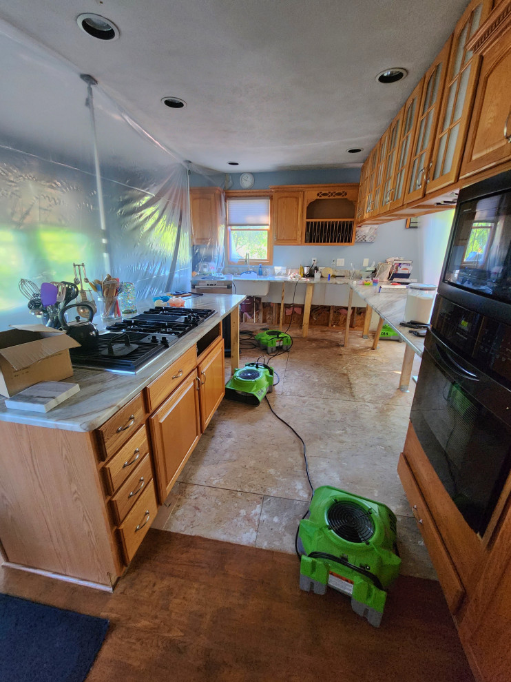 Wolf Lake Kitchen & Flooring