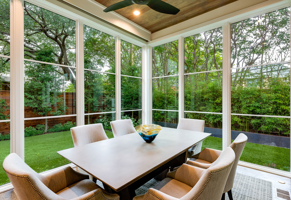 Photo of a modern verandah in Dallas.