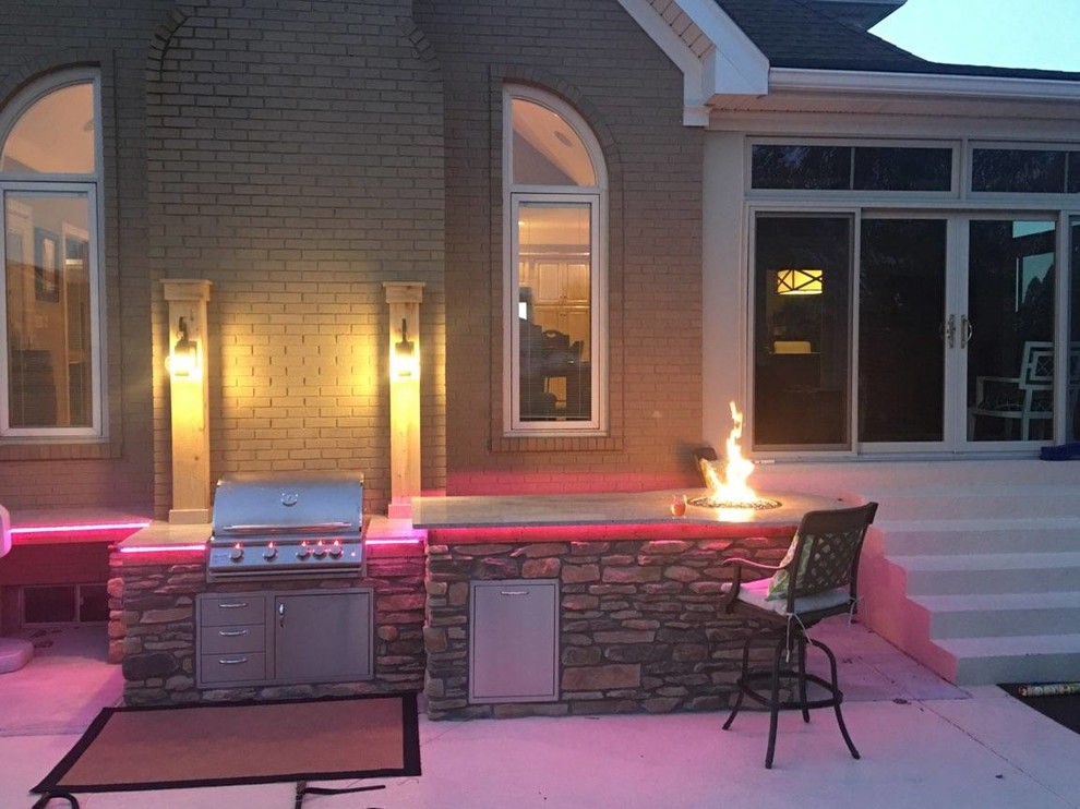 Lake Forest  outdoor kitchen