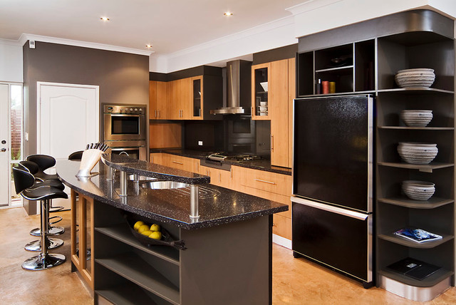 THE SARINA contemporary-kitchen