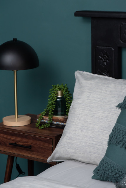 Bedroom makeover contemporaneo-camera-da-letto