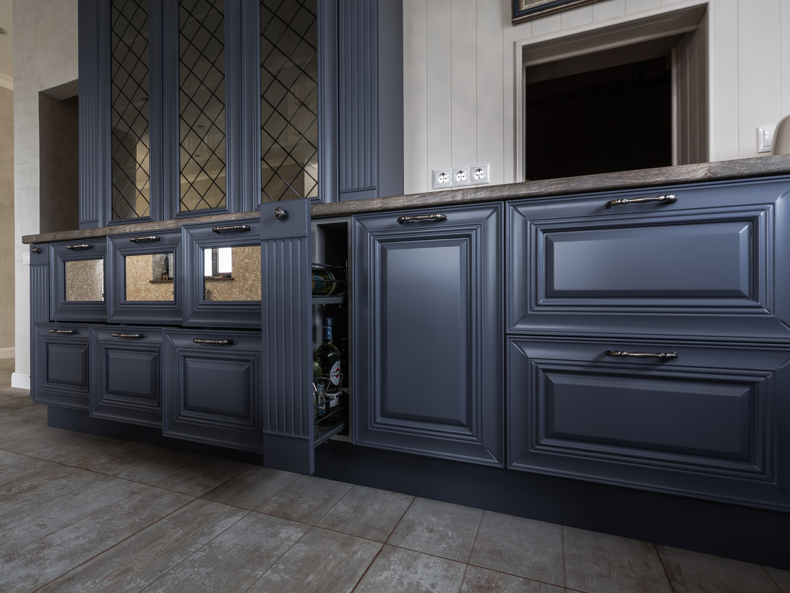 Кухня Монтичелли от Рими Саратов