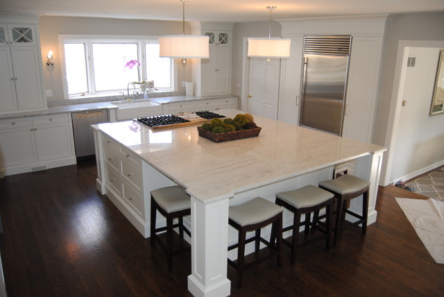 Ice Quartz And Super White Extra Kitchen For A Balance Of