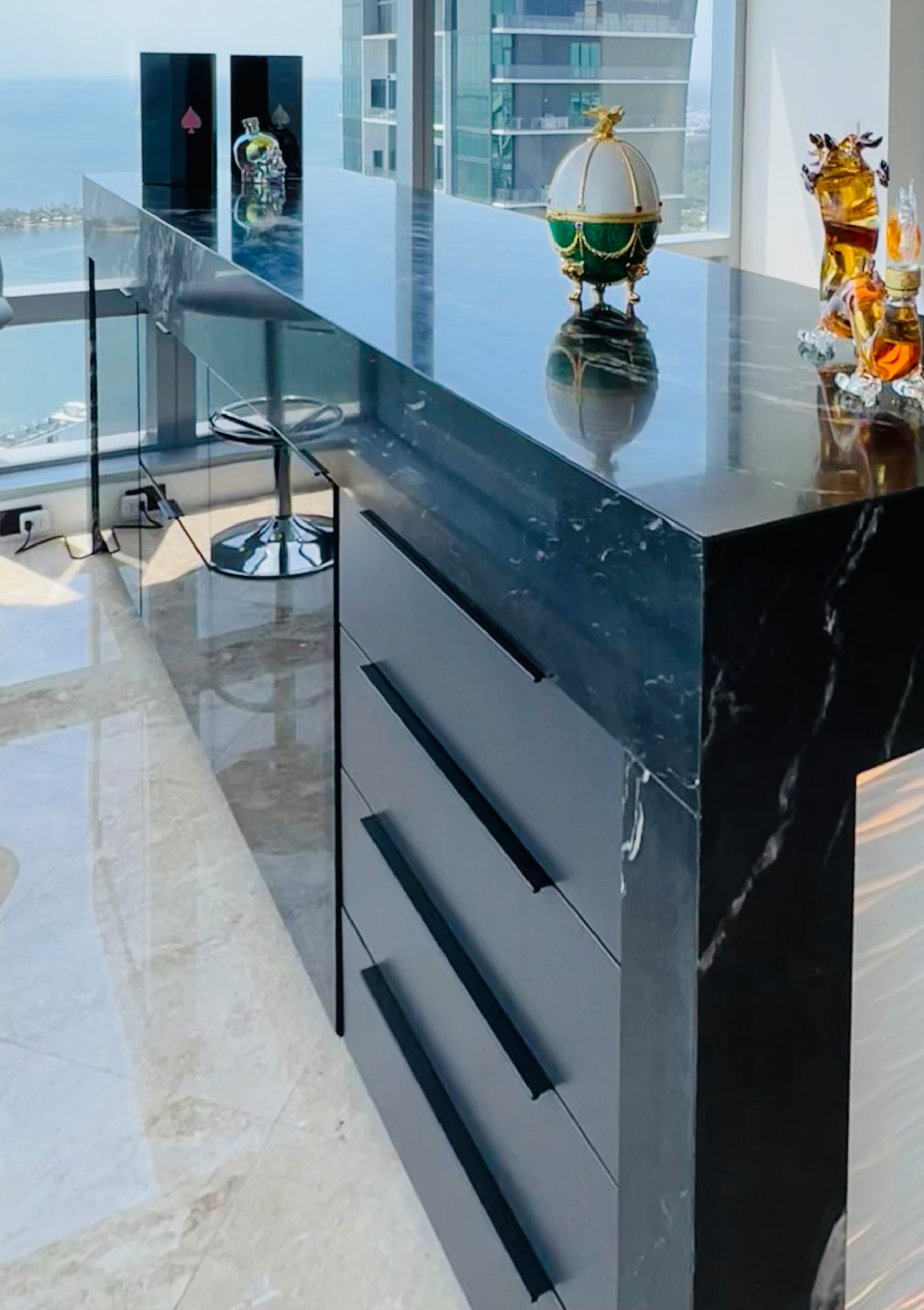 Ultra-modern Bar at Miami Skyscraper with Breathtaking Ocean View