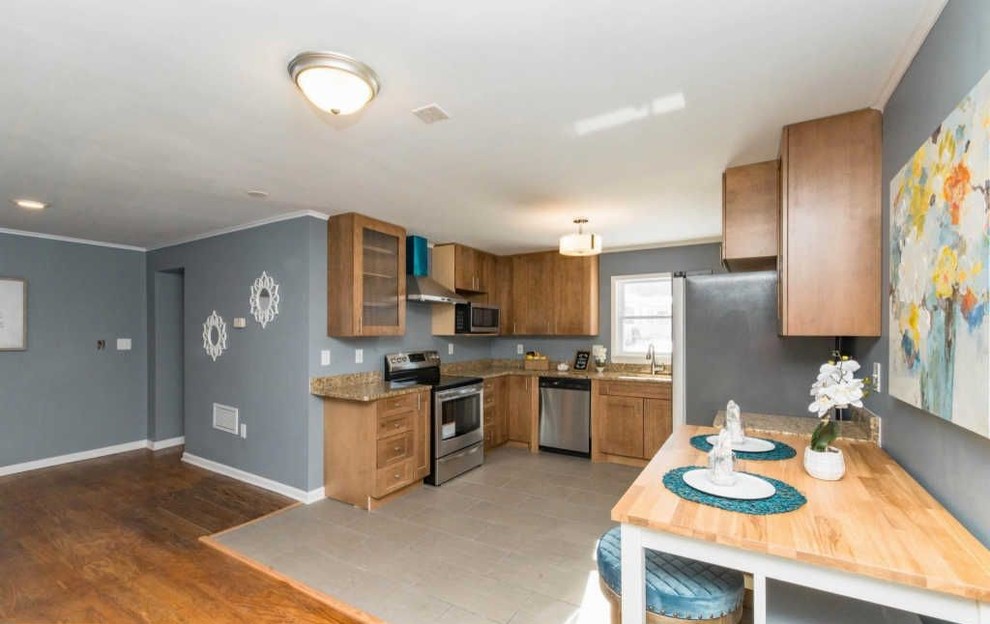 Inspiration for a transitional kitchen remodel in Baltimore
