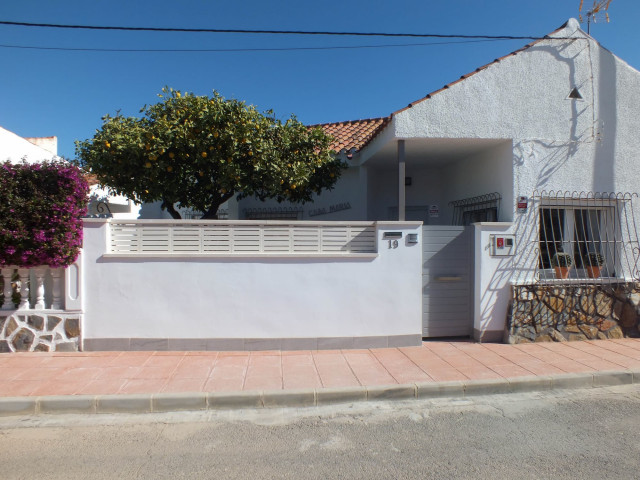 Reforma de vivienda y piscina en San Javier modern-entrance