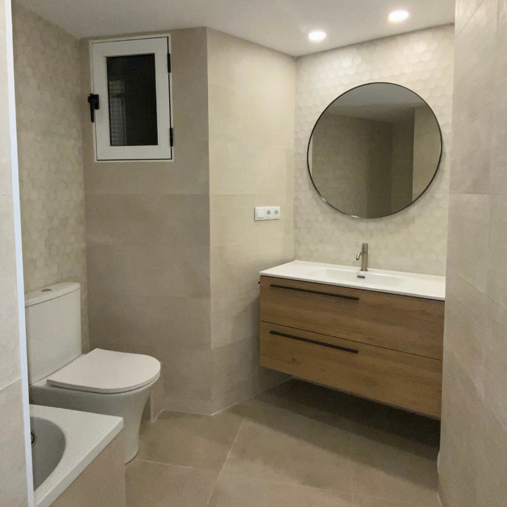 Modernes Badezimmer in Valencia