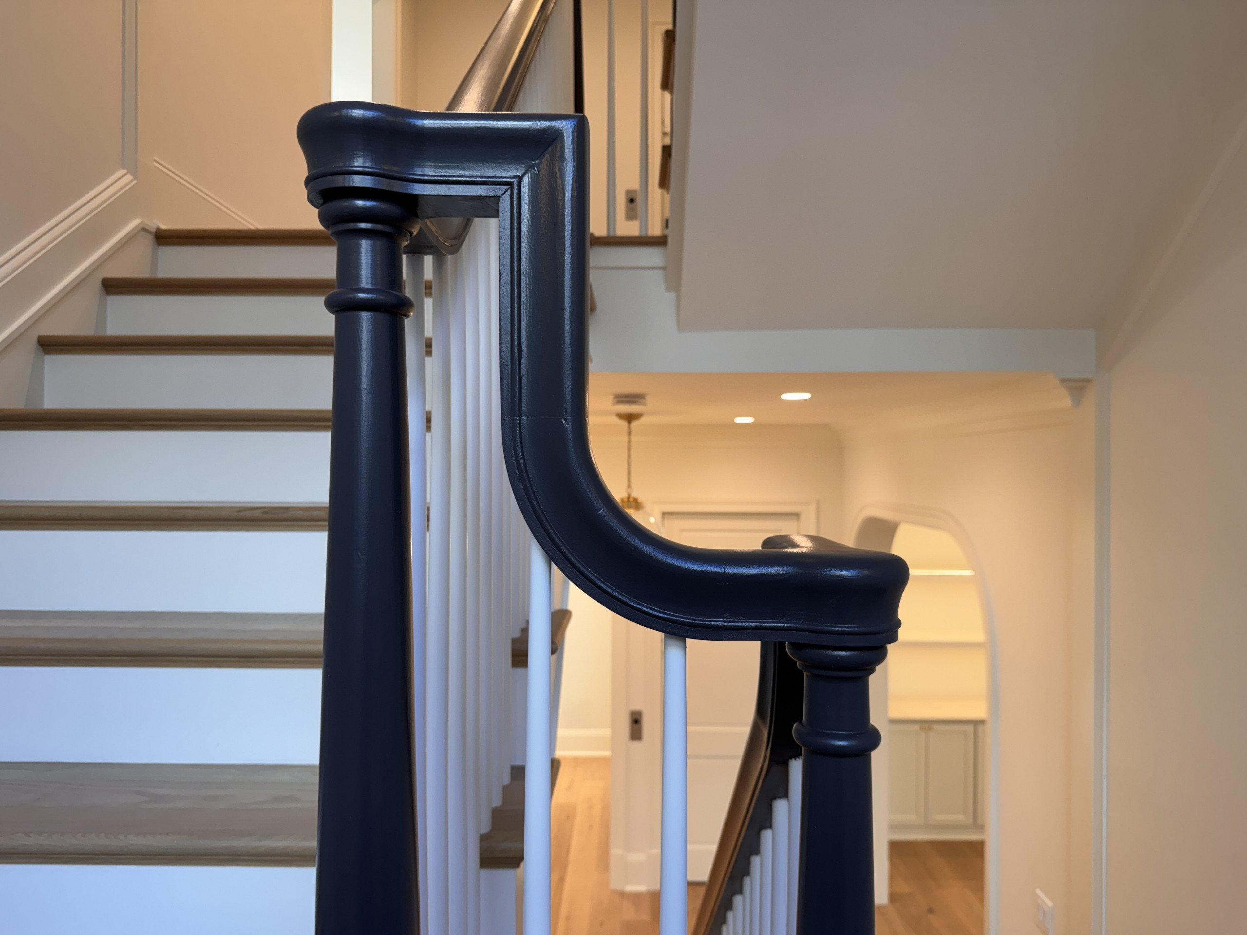 Project #160 | Traditional Box Stair with Gooseneck Handrail