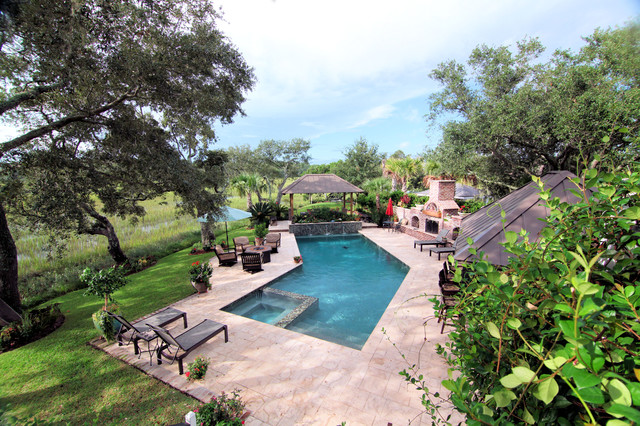 Outdoor Paradise on James Island traditional-pool