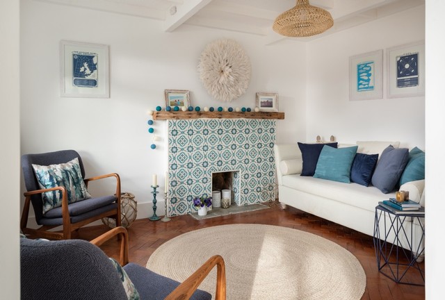 Saphir Beach House coastal-living-room