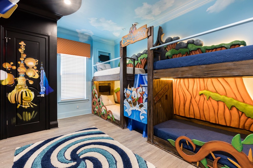 Inspiration for a contemporary kids' room in Orlando.