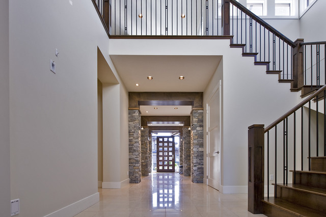 Entry contemporary-entre