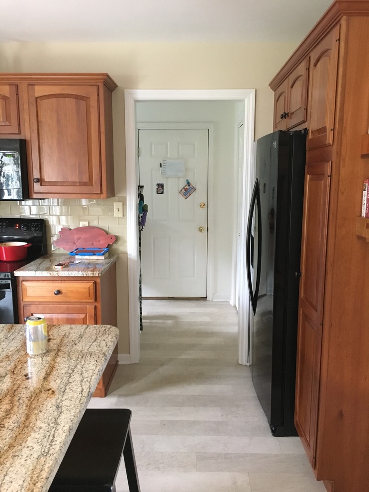 Paint interior door a color other than white?