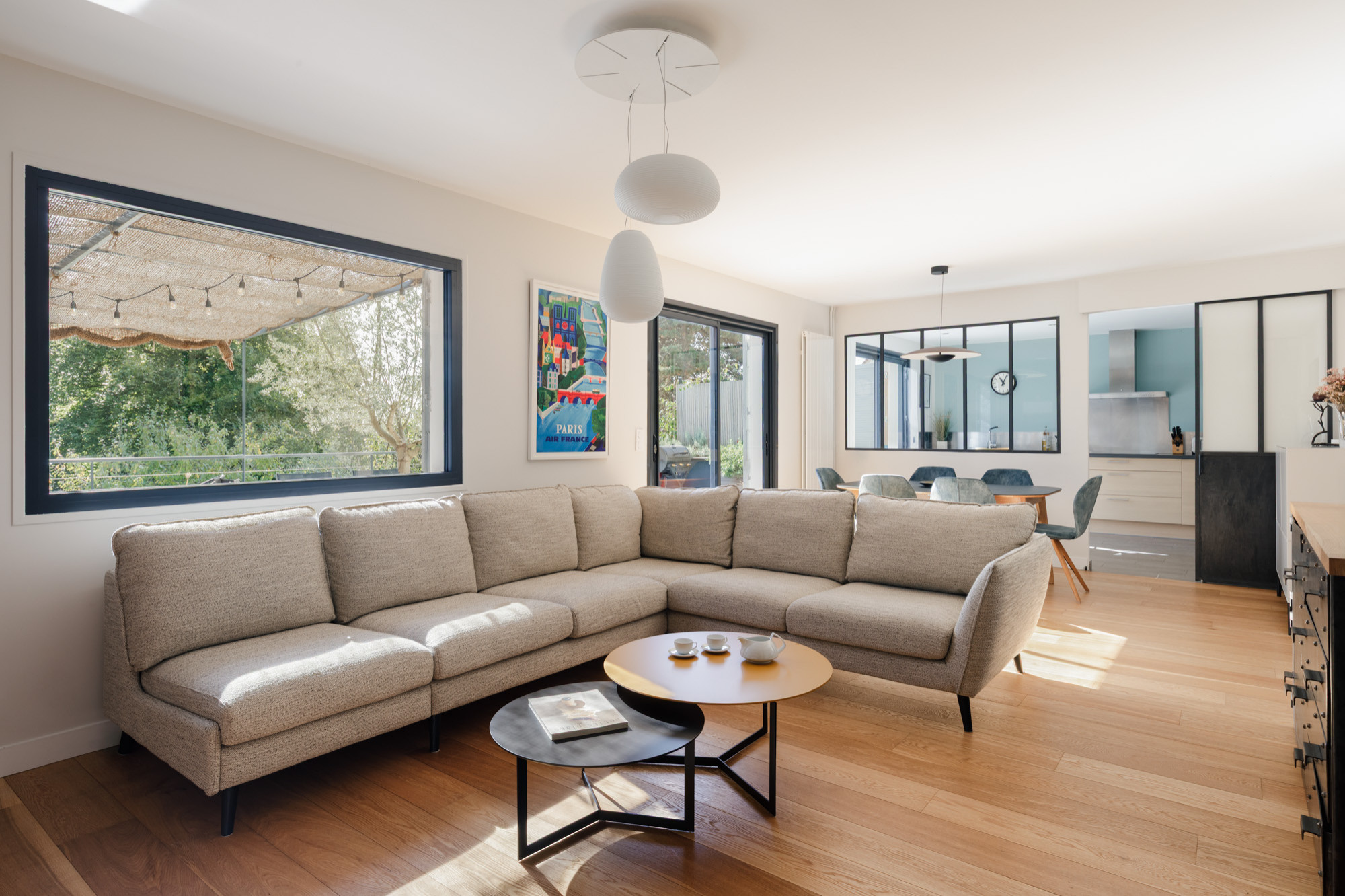 Conception des espaces et sélection de mobilier
