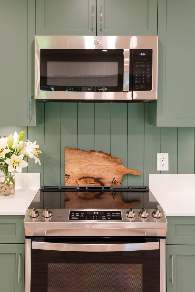 Example of a transitional kitchen design in Vancouver