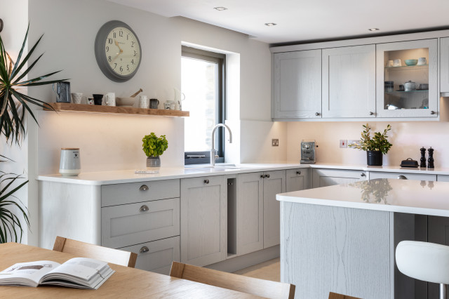 Penrose Shaker by Treyone Kitchens beach-style-kitchen