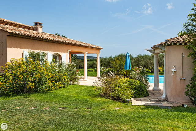 Villa Grimaud mediterraneo-terraza-y-balcon