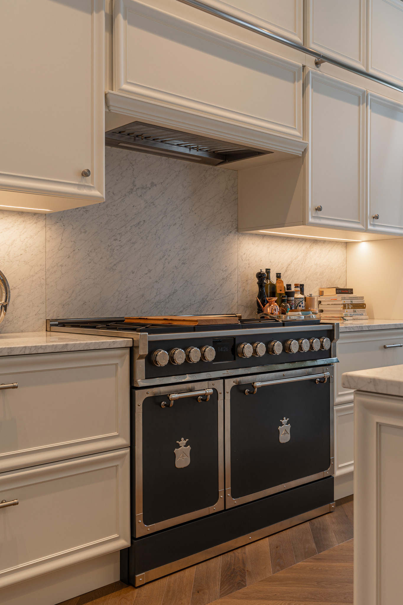 Cucina, dettaglio forno