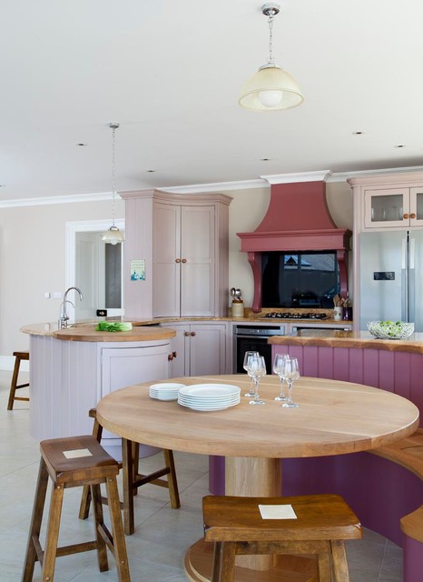 Farmorris traditional-kitchen