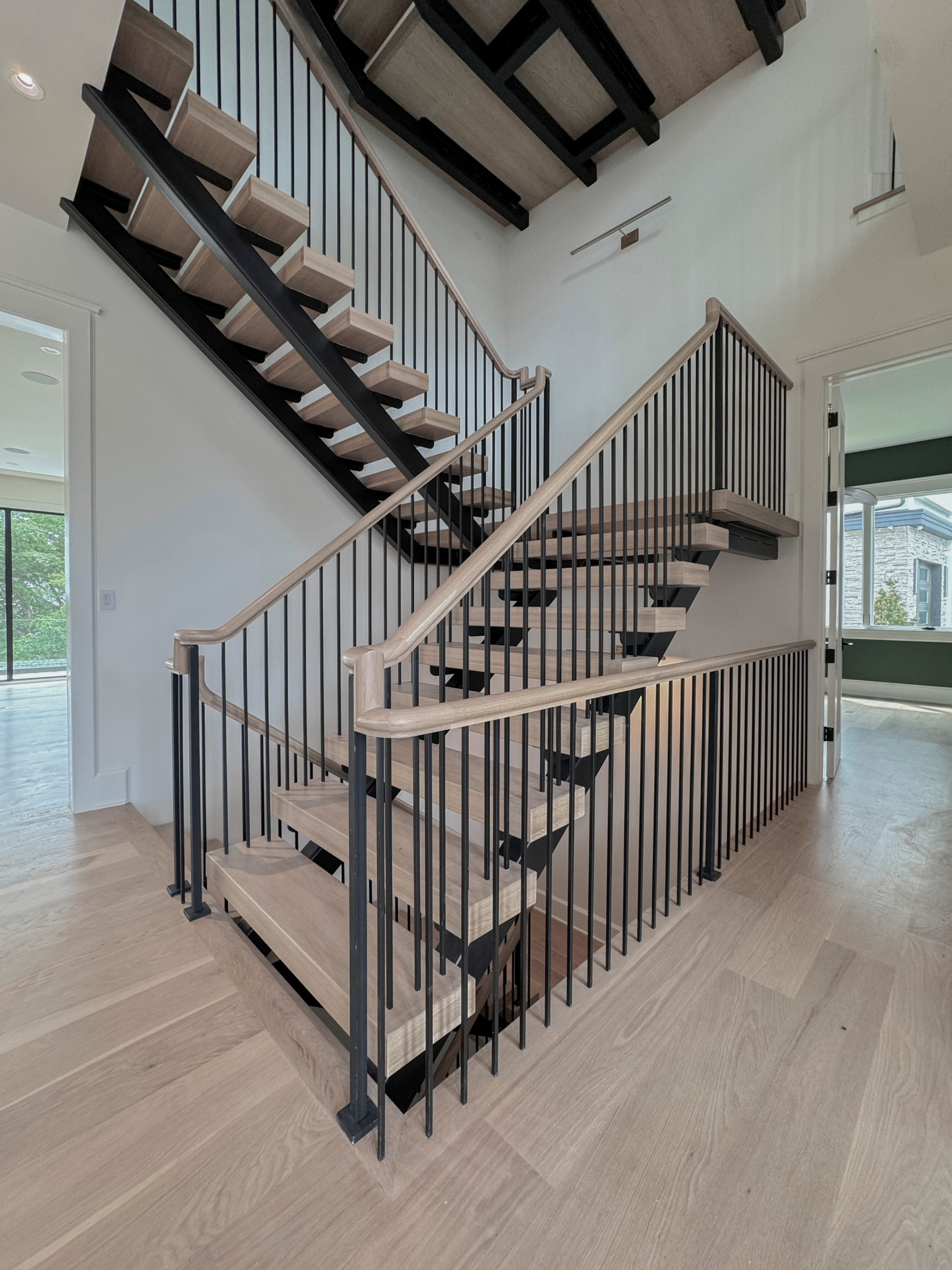 122_Modern Steel & Wood Floating Staircase, Arlington VA 22207