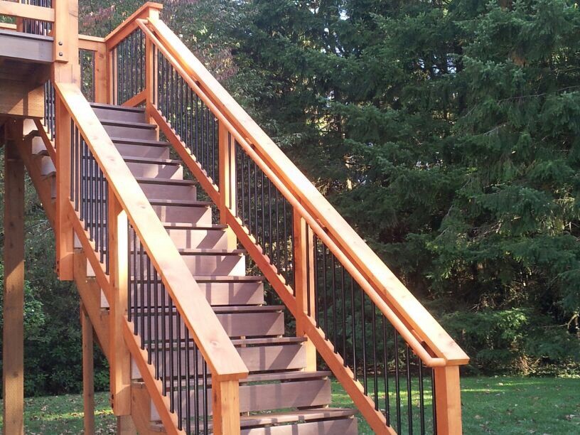 Transitional deck photo in Portland