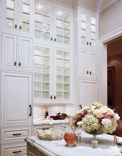 Featured In Gentry Magazine Luxurious White Kitchen