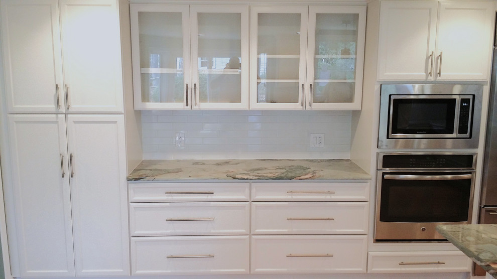 Earth-tone Countertop Kitchen