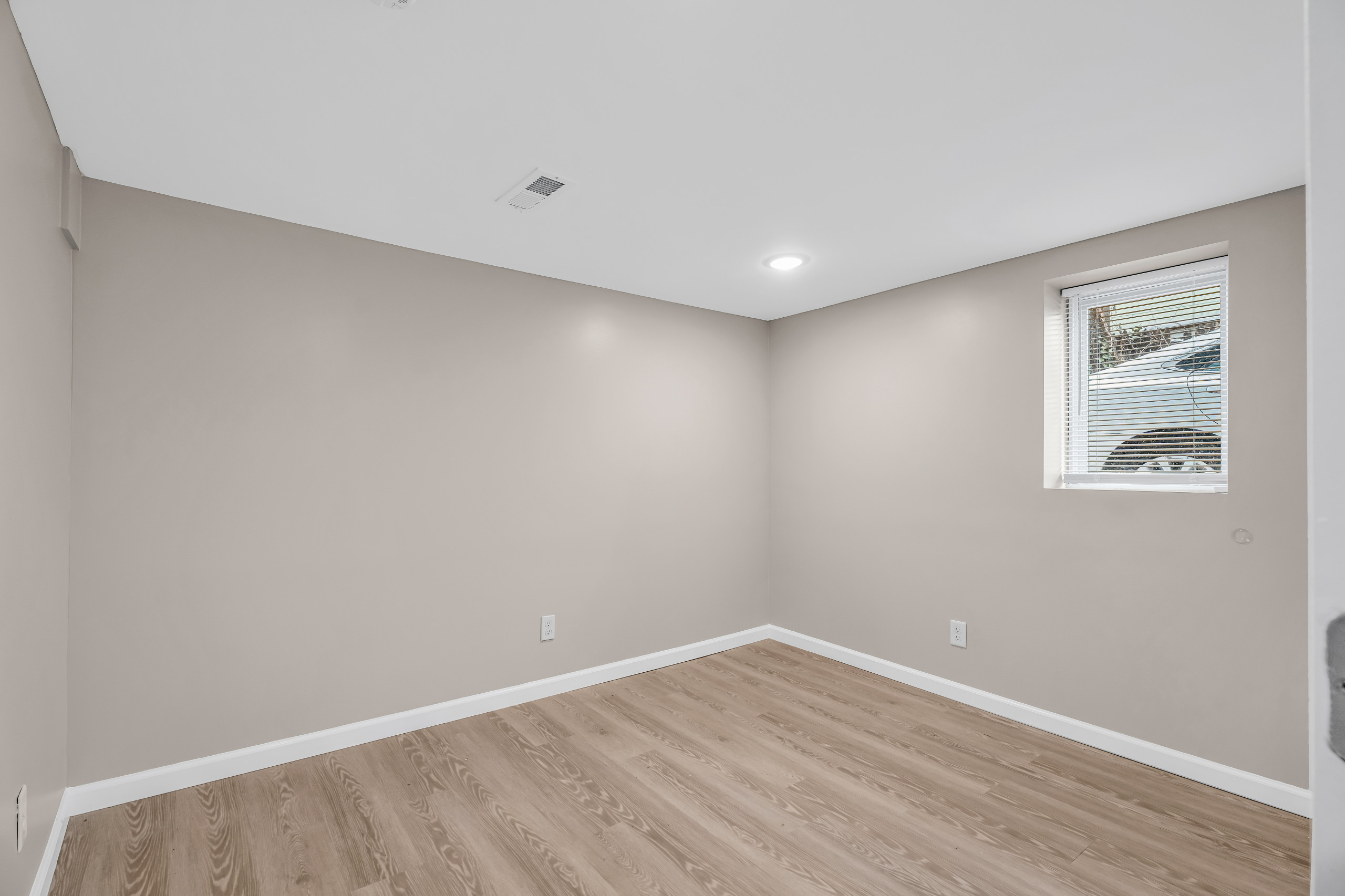 Triplex Conversion – Basement Bathroom