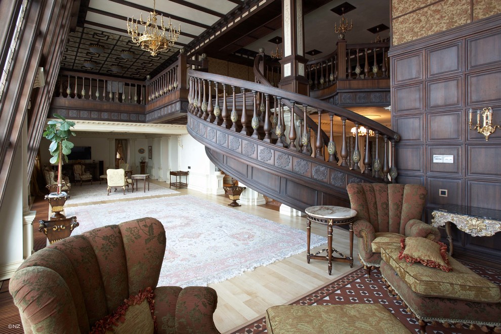 Дом 1650 кв.м.