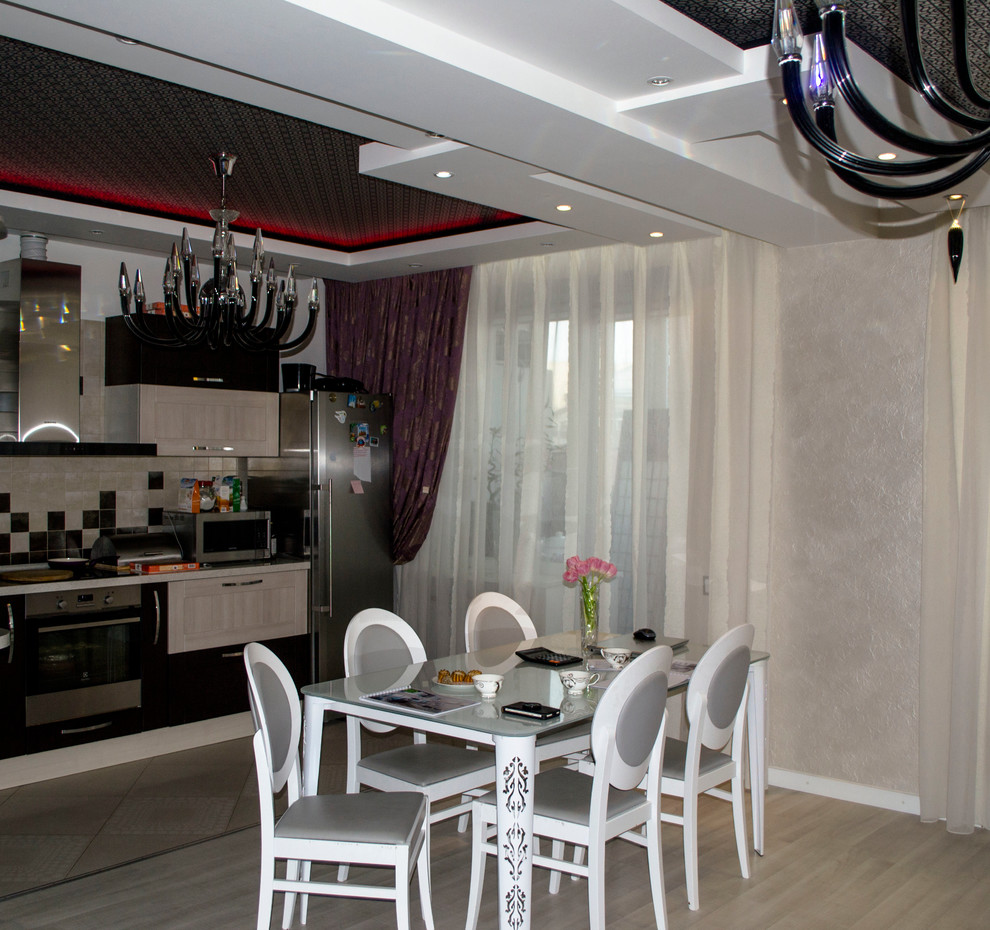 Контрастный дизайн интерьера квартиры