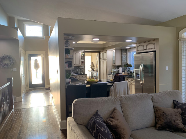 Kitchen transitional