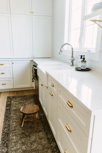 Sutton Kitchen transitional-kitchen